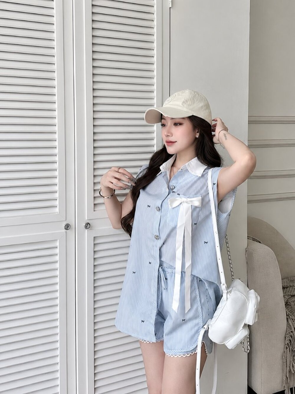Blue Striped Bow 2-Piece Set (Sleeveless Shirt & Shorts) - T'achi